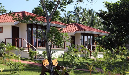 The Oceanview Cabana