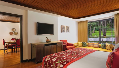 Suite, 1 King Bed (Pine View Khwabgah)