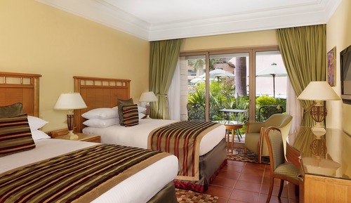 Classic Room, 2 Twin Beds, Pool Access