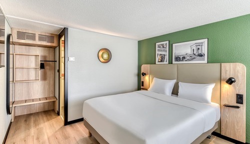 Next Generation, Room, Multiple Beds