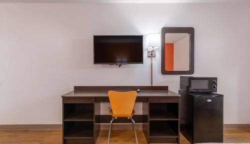Deluxe Room, 2 Double Beds, Non Smoking, Refrigerator & Microwave