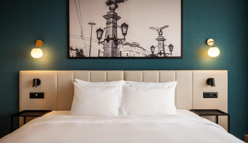 Superior Room, City View (High Floor)