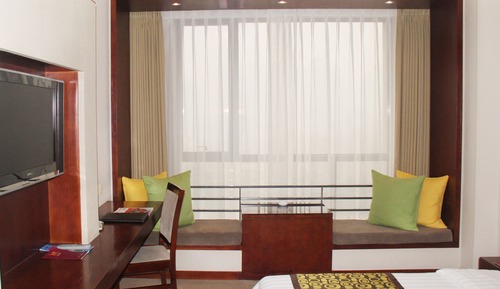Deluxe Room, 1 King Bed