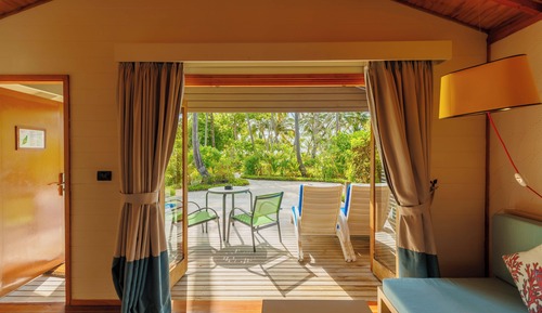 Jacuzzi Beach Villa