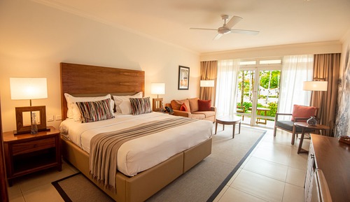 Deluxe Suite