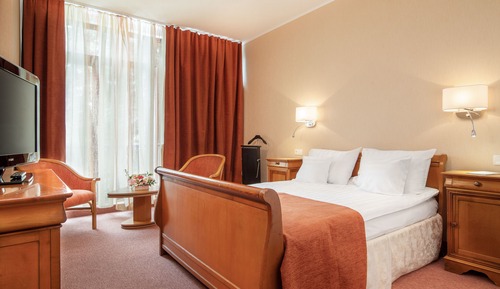 Standard Suite