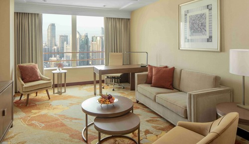 Deluxe Suite