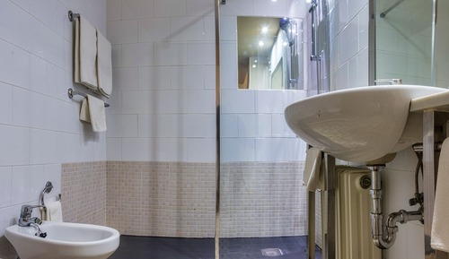 Double Room, Ensuite, City View