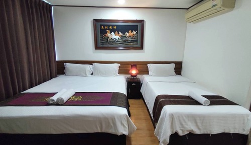Deluxe Triple Room
