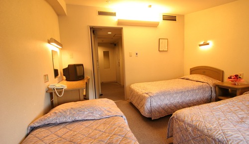 Interconnecting Family Rooms, Non Smoking