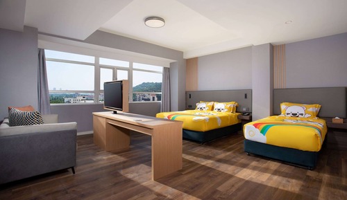 Room, Multiple Beds, Non Smoking (Theme Room)
