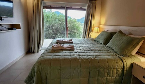 Premium Cabin, 2 Bedrooms, Hill View