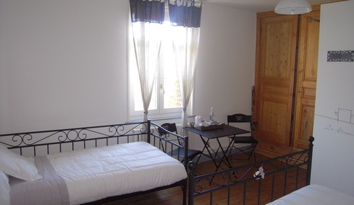 Triple Room (Senséenne)