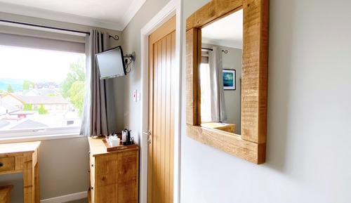 Twin Room (First Floor)