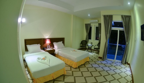 Superior Twin Room, Garden View