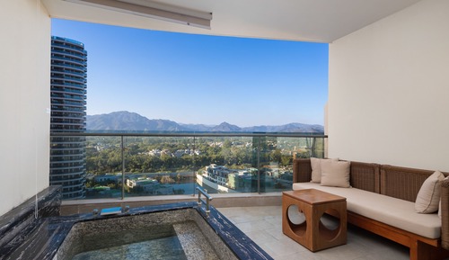 Superior Room, 2 Twin Beds, Smoking (Hot Spring View)