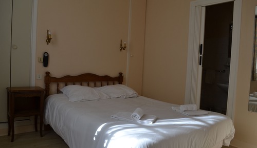Double Room, 1 Double Bed