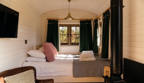 Aviary - Shepherd Hut