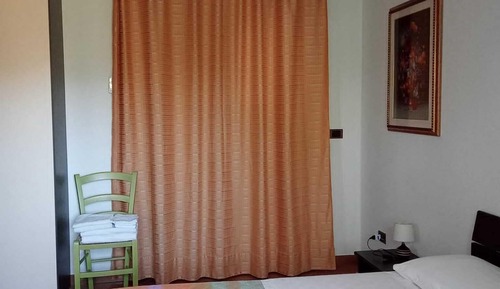 Standard Double Room, Garden View