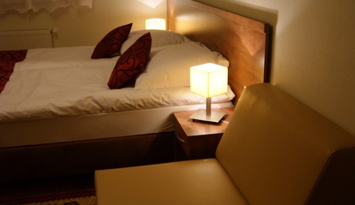 Double or Twin Room (2)