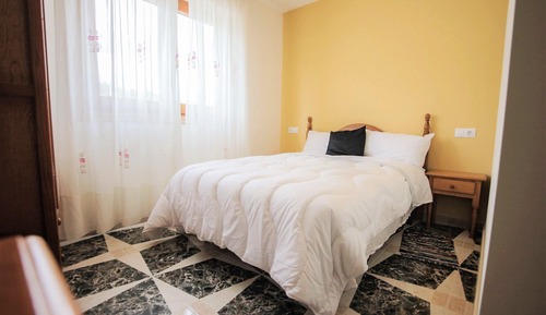 Single Room, 1 Double Bed