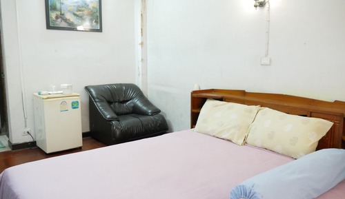 Double Room with Air-Conditioner 