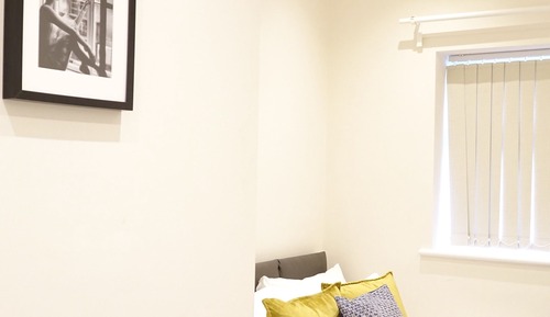 Deluxe Double Room (Room 5)