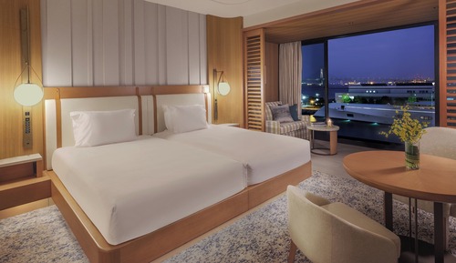 Classic Room, 2 Twin Beds, Club Lounge Access, Harbor View