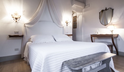 Standard Double Room (Le Madreperle)