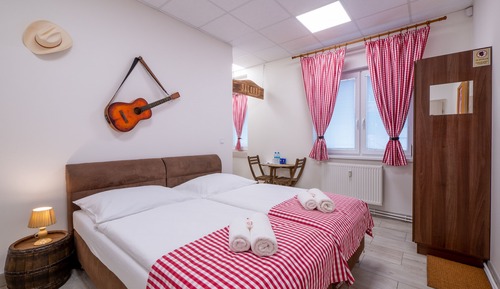 Business Double Room, 1 Bedroom, Accessible