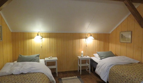 Double Room, Mountain View