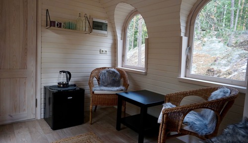 Tree House, Park View