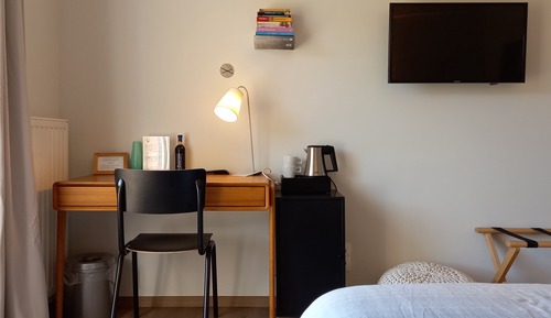 Double Room, 1 Queen Bed, Accessible (l'Isbelle)