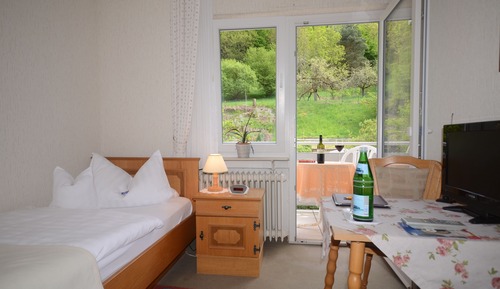 Single Room, Balcony