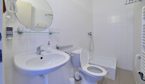 Classic Quadruple Room