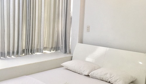 Double Room (Big Window)