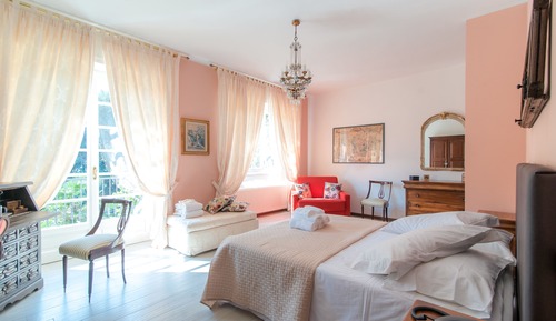 Triple Room (Pantera)