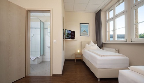 Twin Room for Single Use