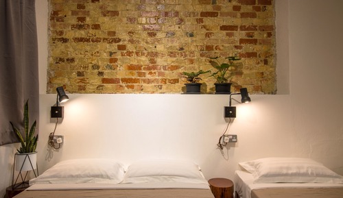 Triple Room, Shared Bathroom