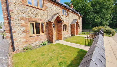 Family Cottage, 3 Bedrooms, Garden Area