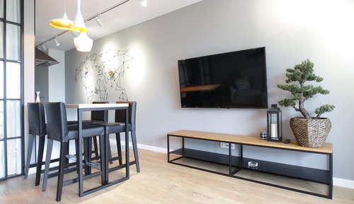 Apartment (H.1)