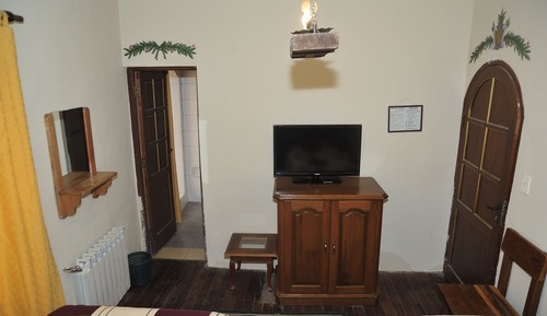 Double Room, 2 Twin Beds, Private Bathroom