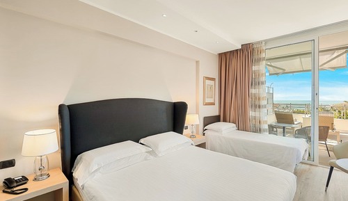 Triple Room, Terrace, Sea Facing