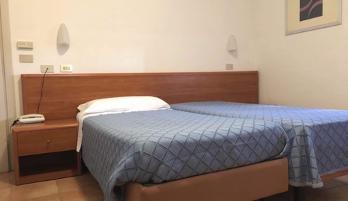 Double Room Single Use