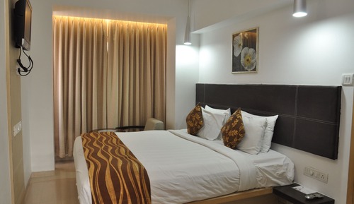 Classic Room, 1 King Bed