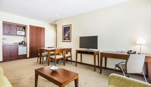 Suite, 1 King Bed
