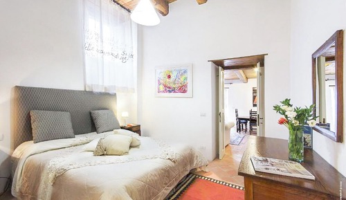 Deluxe Suite, Terrace