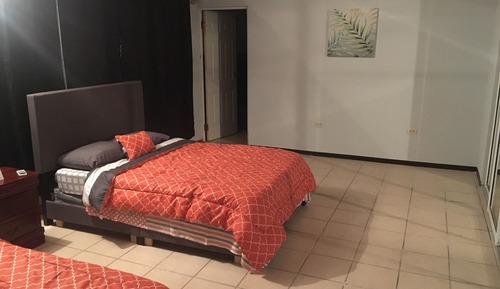 Apartamento#6 3er piso (con escaleras)