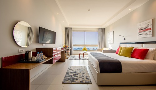 Executive Room, 1 King Bed, Sea View