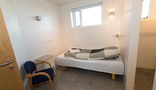 Single Room, Private Bathroom